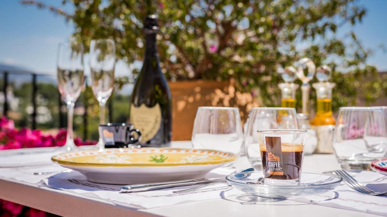 מארבלה Molo Luxury Suites Puerto Banus מראה חיצוני תמונה