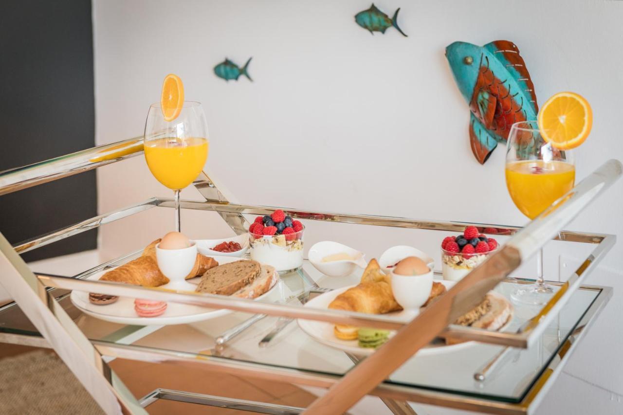 מארבלה Molo Luxury Suites Puerto Banus מראה חיצוני תמונה