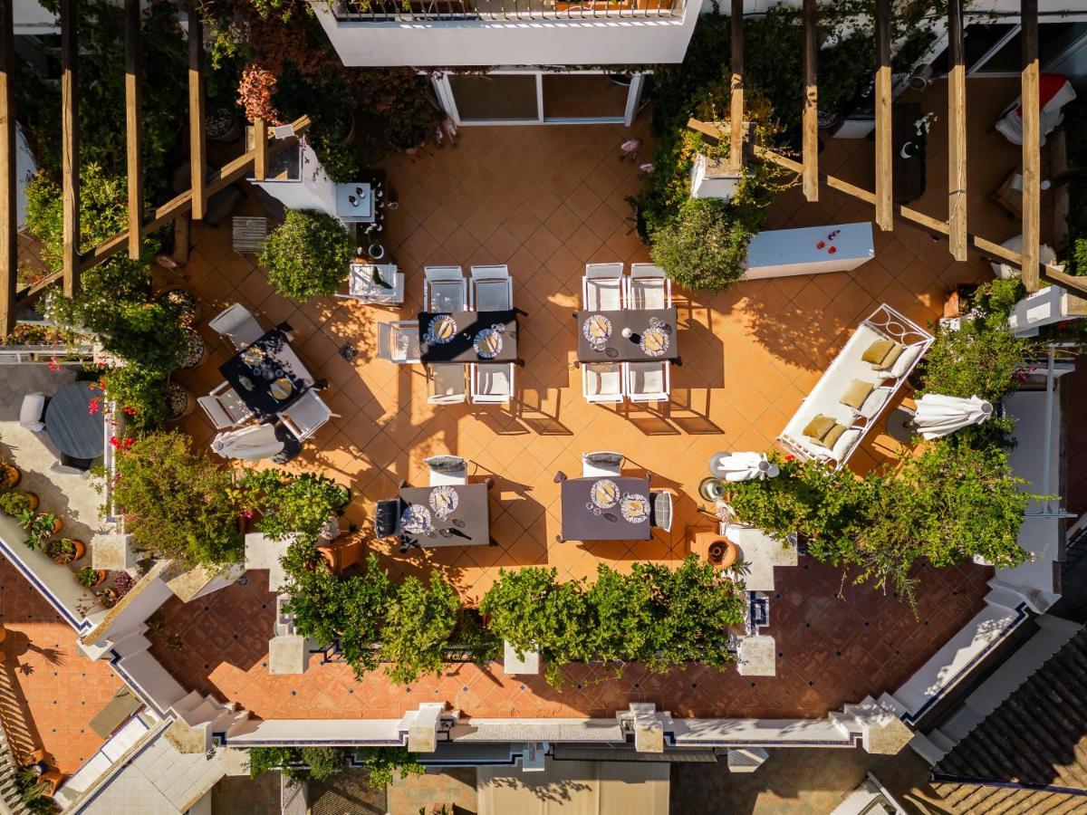 מארבלה Molo Luxury Suites Puerto Banus מראה חיצוני תמונה