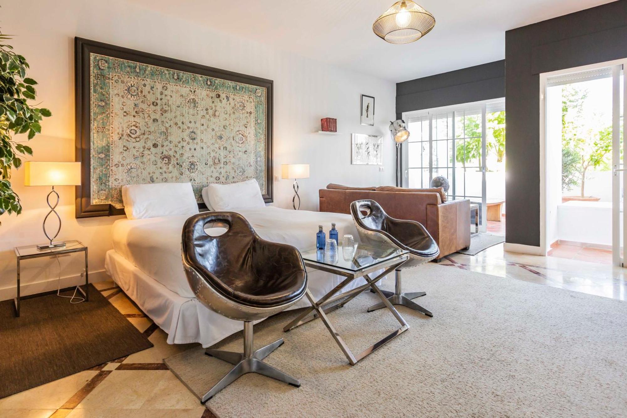 מארבלה Molo Luxury Suites Puerto Banus מראה חיצוני תמונה