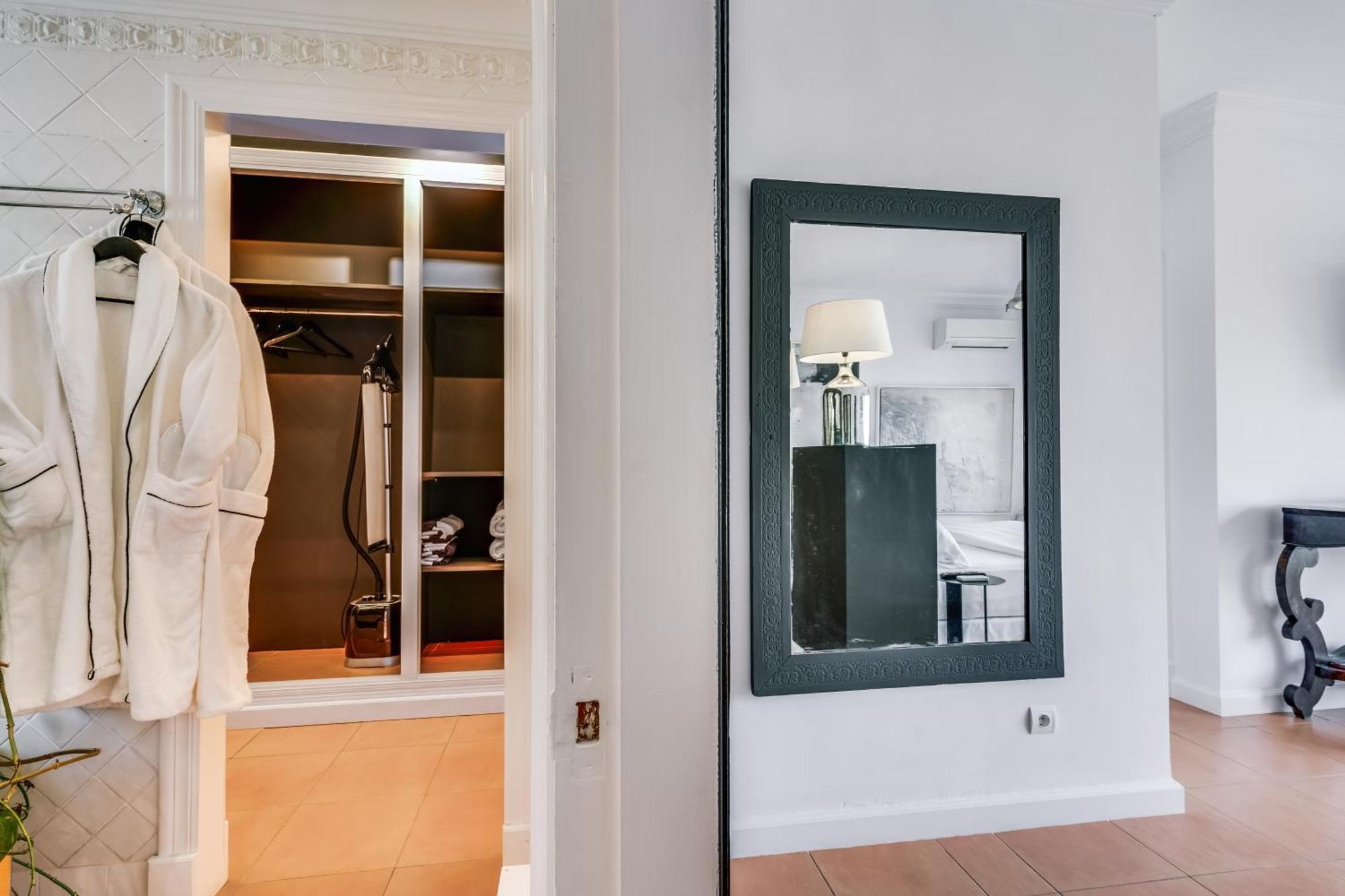 מארבלה Molo Luxury Suites Puerto Banus מראה חיצוני תמונה