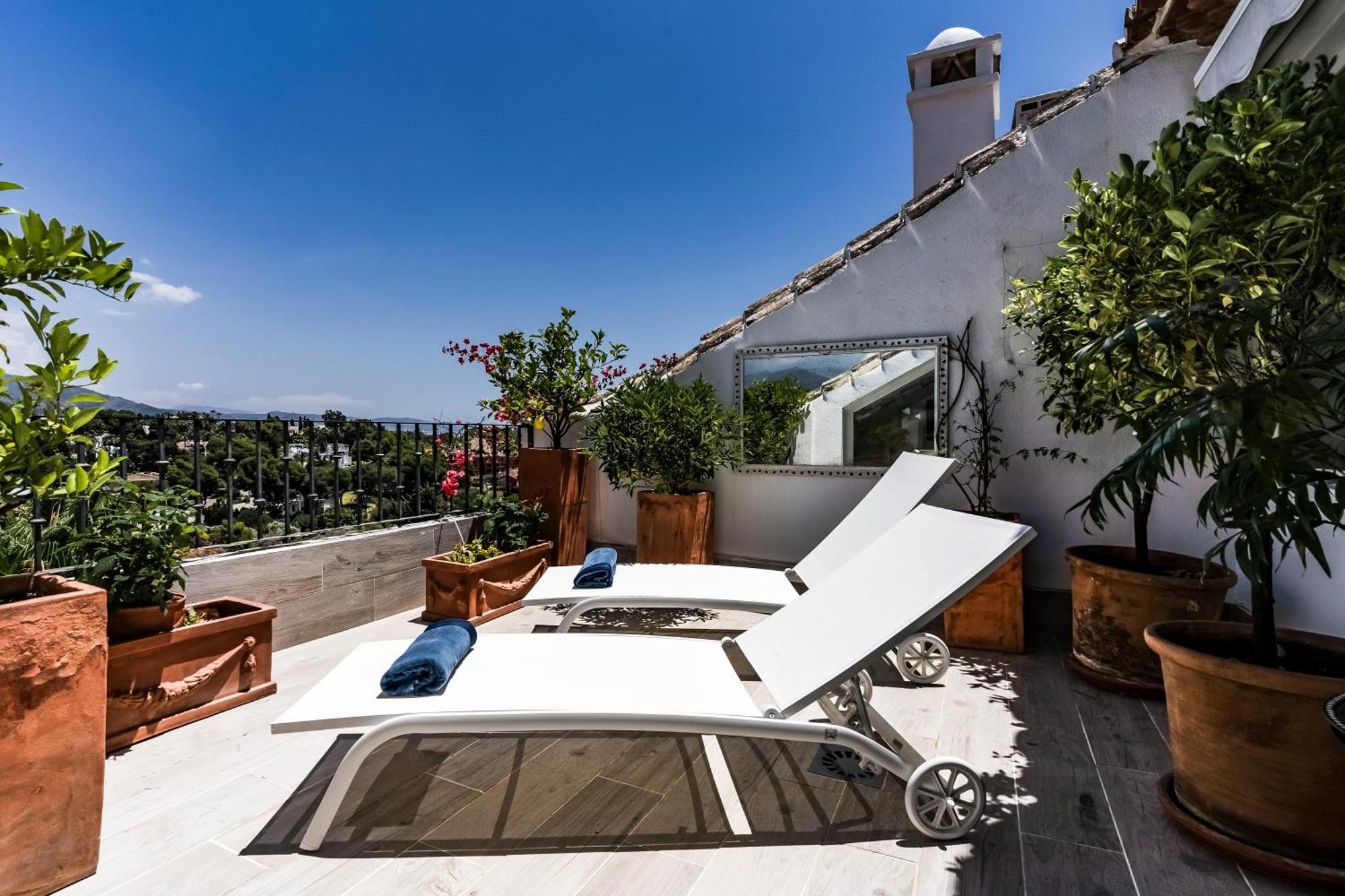 מארבלה Molo Luxury Suites Puerto Banus מראה חיצוני תמונה