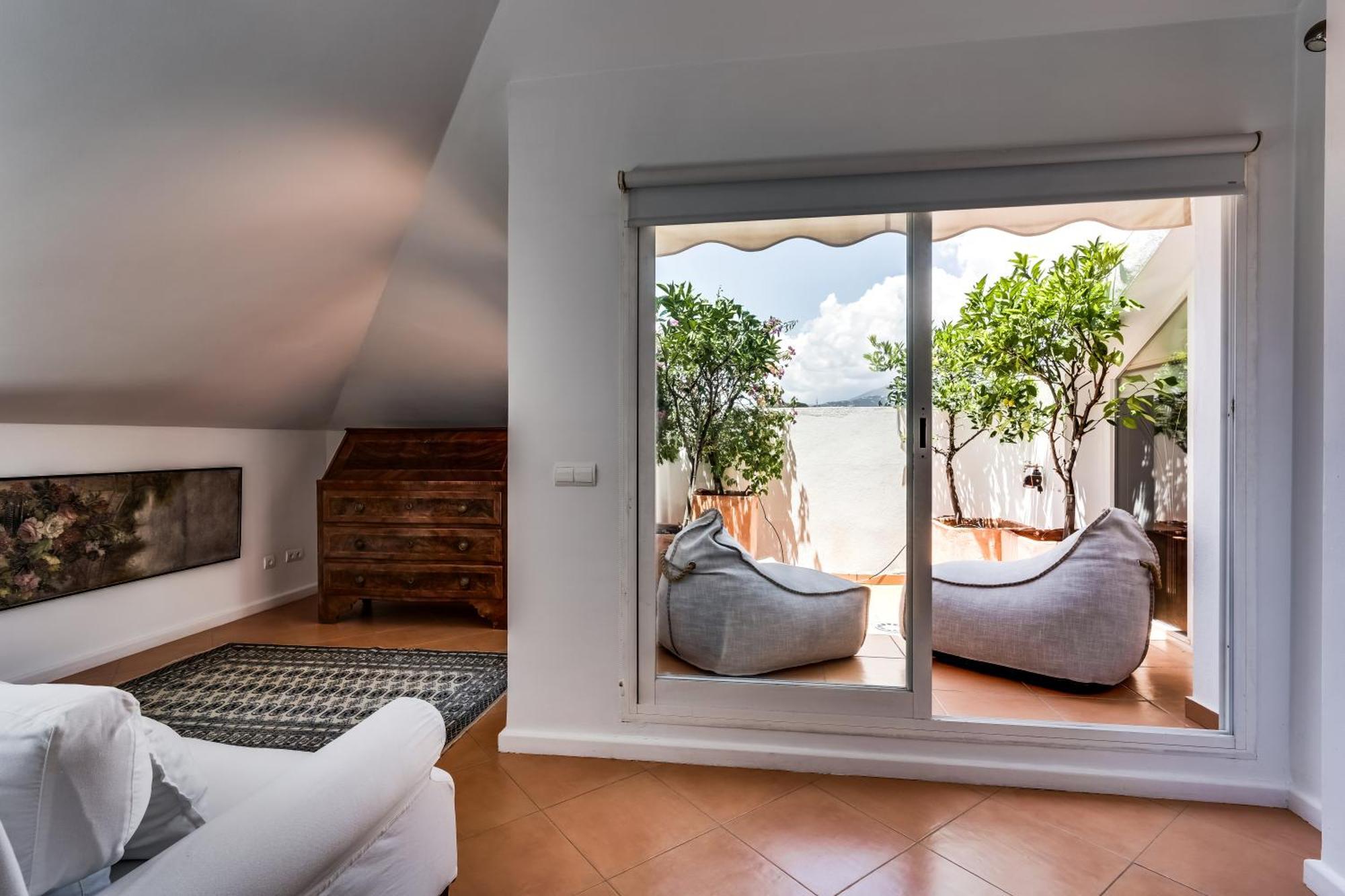 מארבלה Molo Luxury Suites Puerto Banus מראה חיצוני תמונה