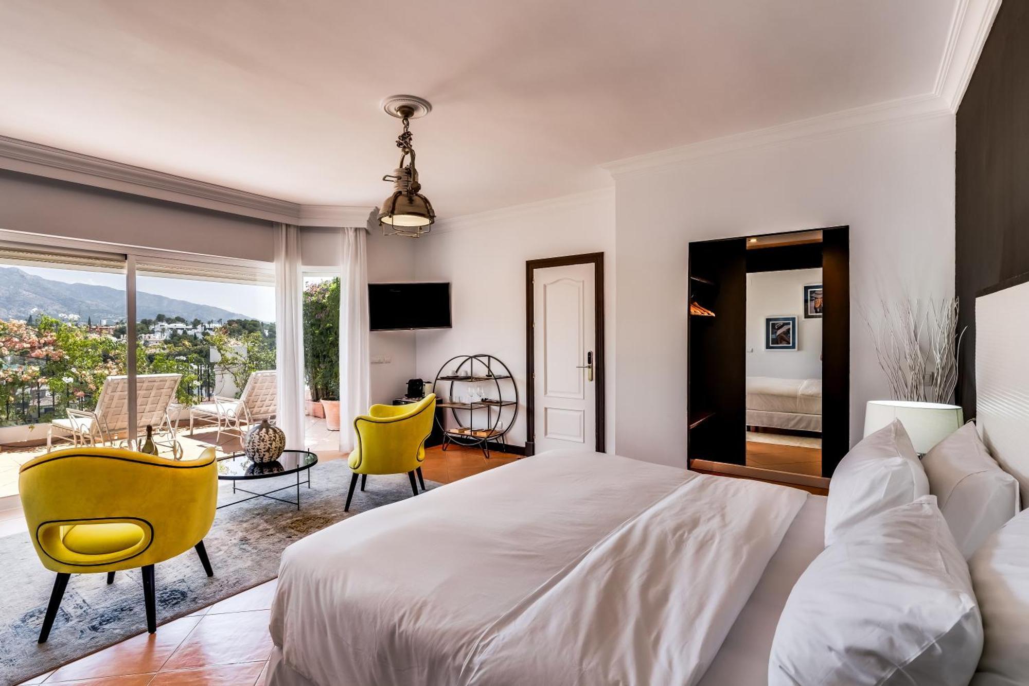 מארבלה Molo Luxury Suites Puerto Banus מראה חיצוני תמונה
