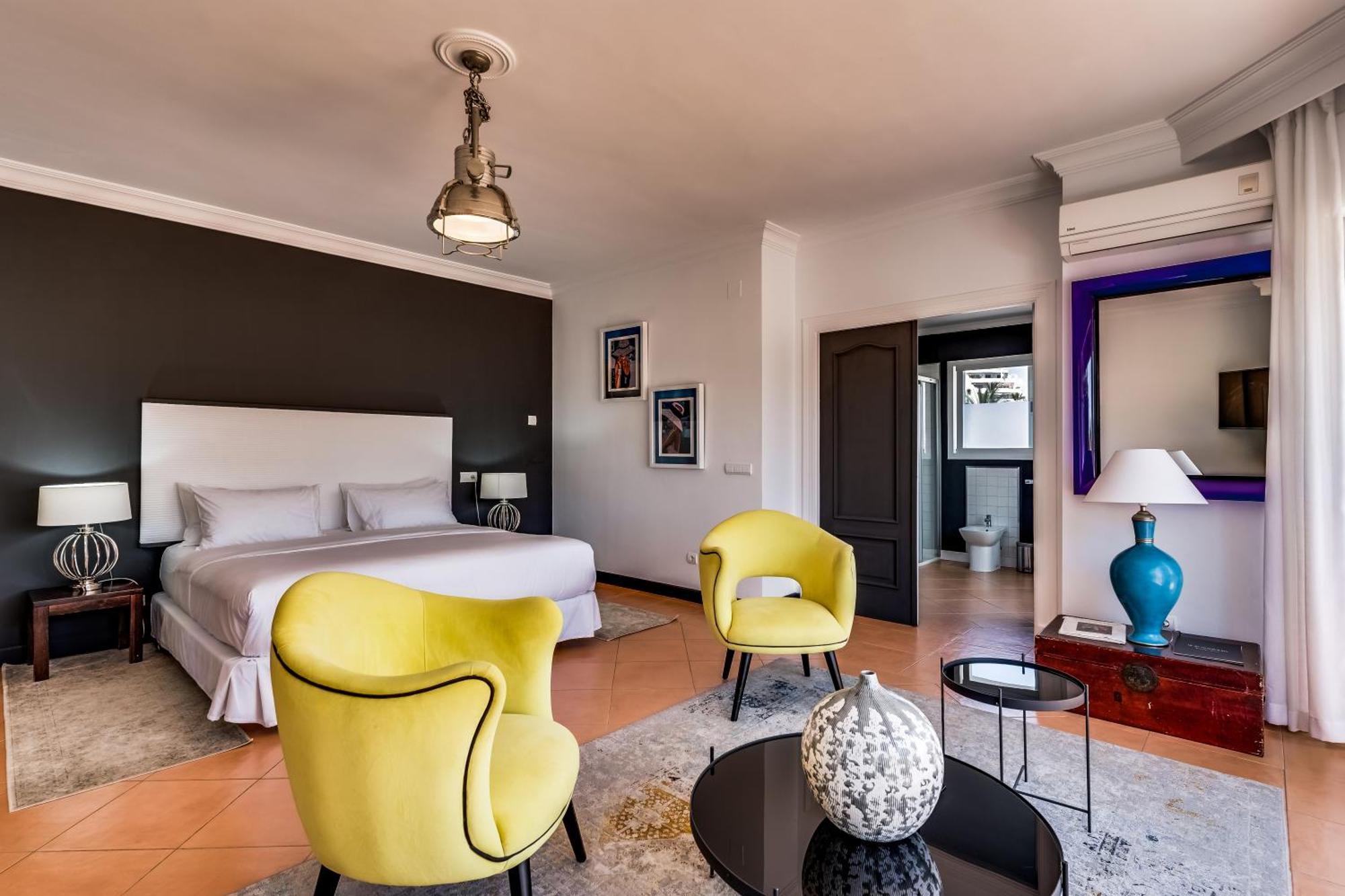מארבלה Molo Luxury Suites Puerto Banus מראה חיצוני תמונה